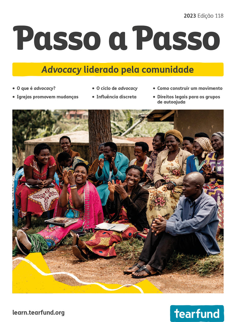 Footsteps 118: Community-led advocacy (Portuguese) (Pack of 10)